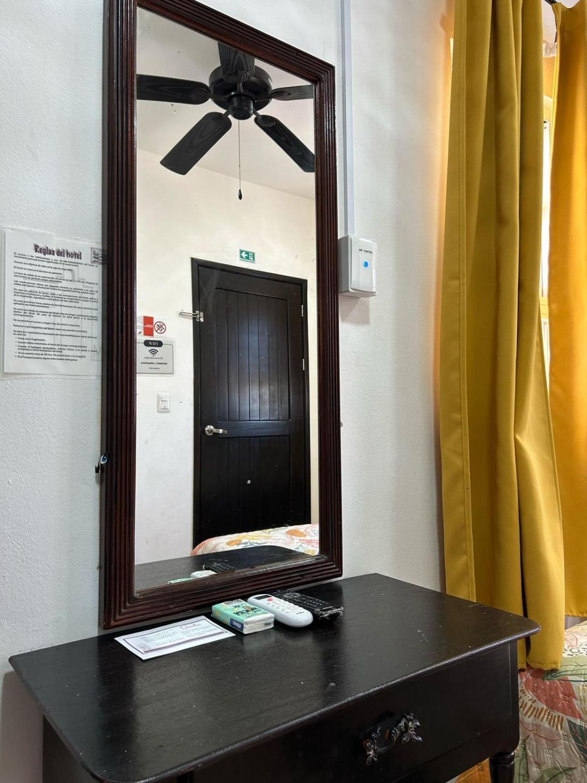 Hotel Marcianito